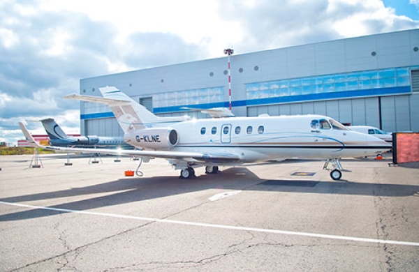 Hawker 900 XP