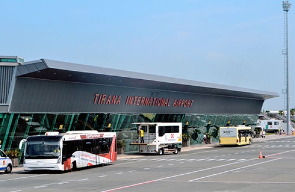 Aéroport international de Tirana